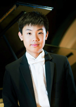 Raymond Feng, piano